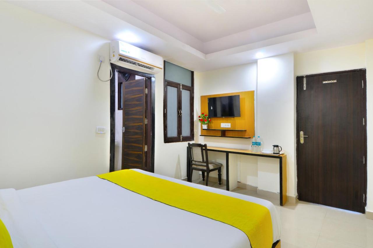 Airport Hotel Prince Palace By Byobhotels New Delhi Buitenkant foto