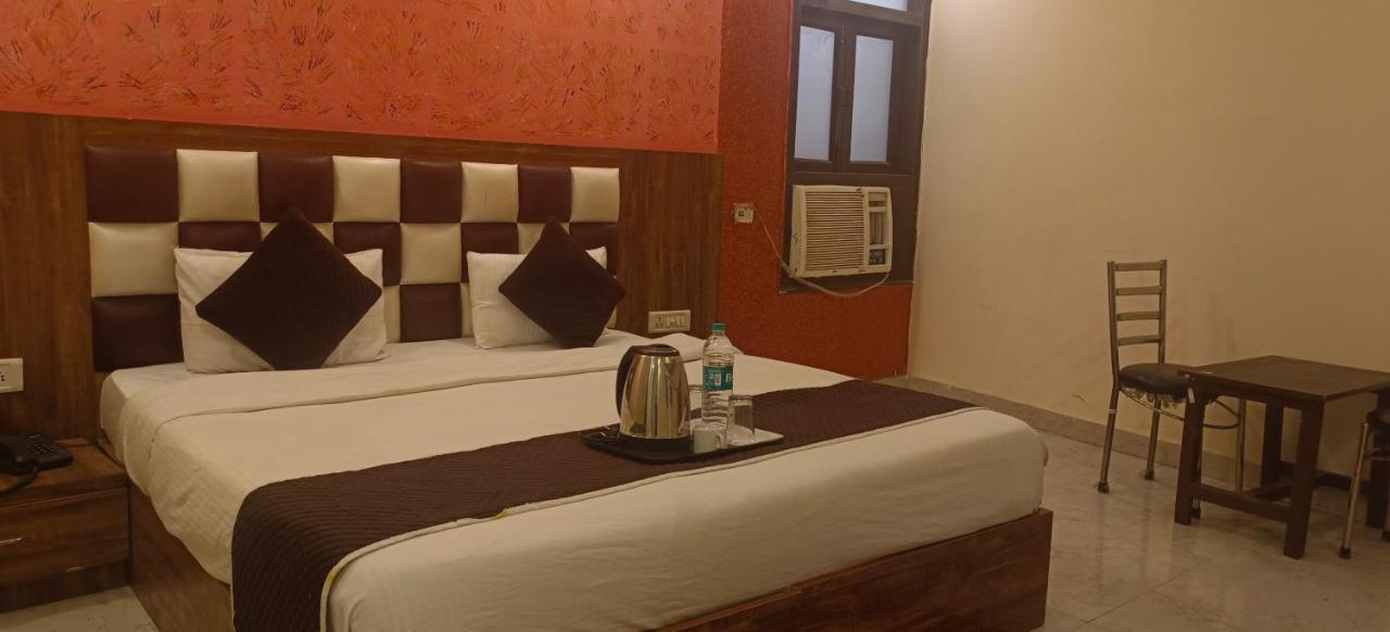 Airport Hotel Prince Palace By Byobhotels New Delhi Buitenkant foto