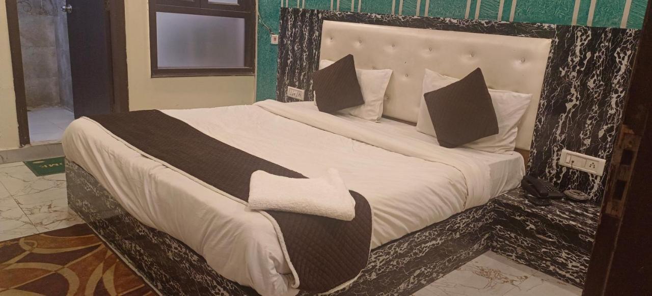 Airport Hotel Prince Palace By Byobhotels New Delhi Buitenkant foto