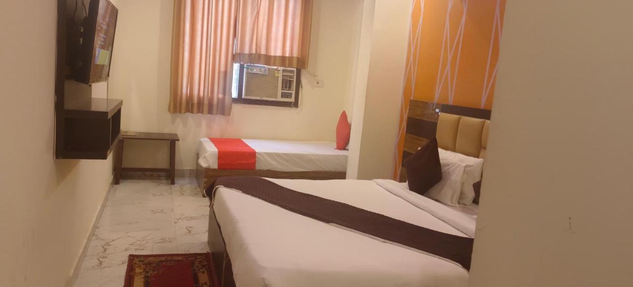 Airport Hotel Prince Palace By Byobhotels New Delhi Buitenkant foto