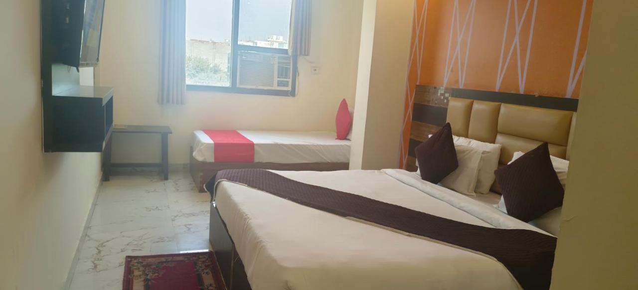 Airport Hotel Prince Palace By Byobhotels New Delhi Buitenkant foto