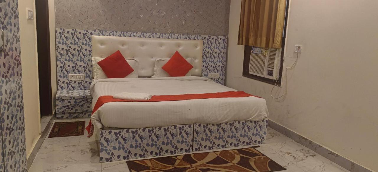 Airport Hotel Prince Palace By Byobhotels New Delhi Buitenkant foto
